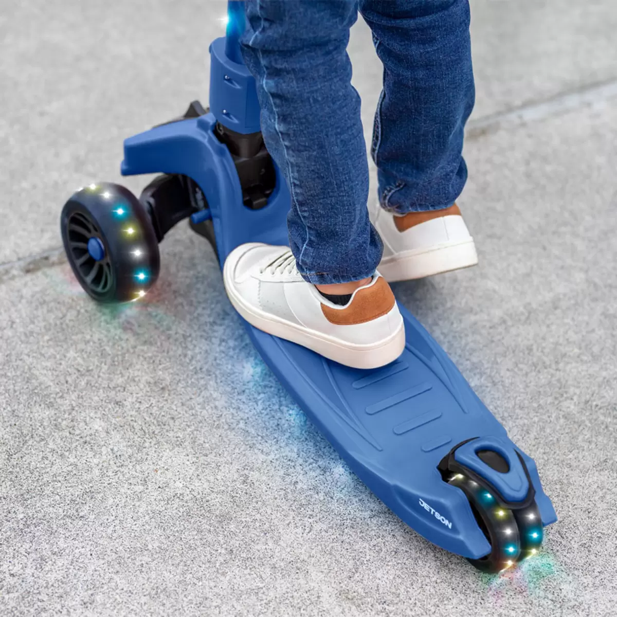 Jetson Saturn 3-Wheel Folding Kick Scooter with 100 LED Lights - Image 8