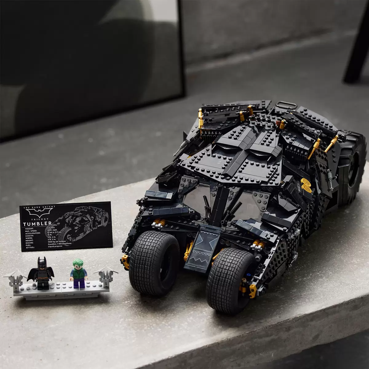 LEGO DC Batman Batmobile Tumbler Model 76240 - Image 6