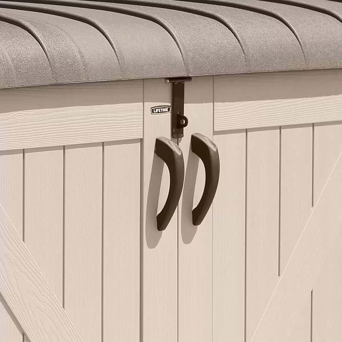 Lifetime Horizontal 2190 Litre Storage Shed Model 60170