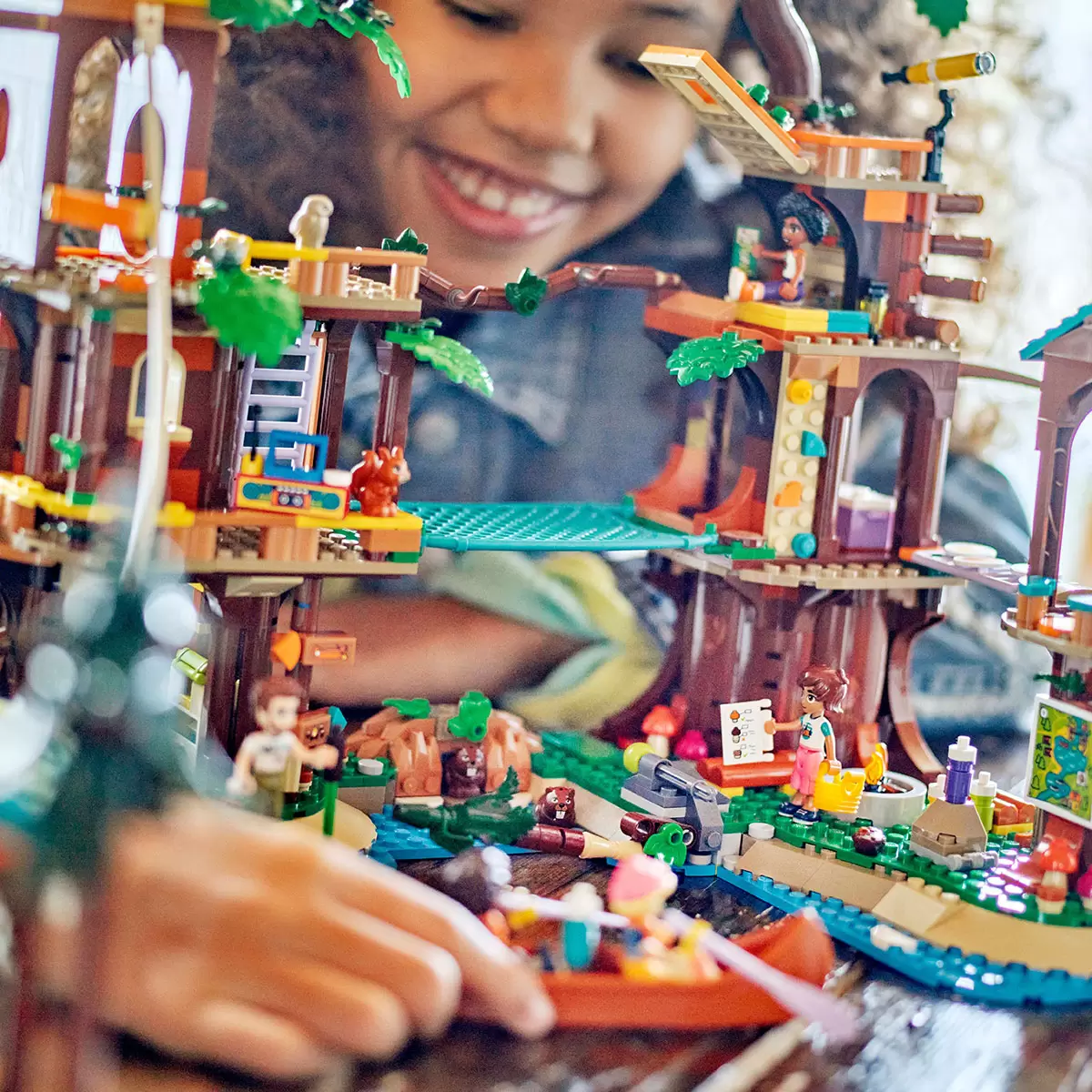 LEGO Friends Adventure Camp Tree House Model 42631 - Image 3