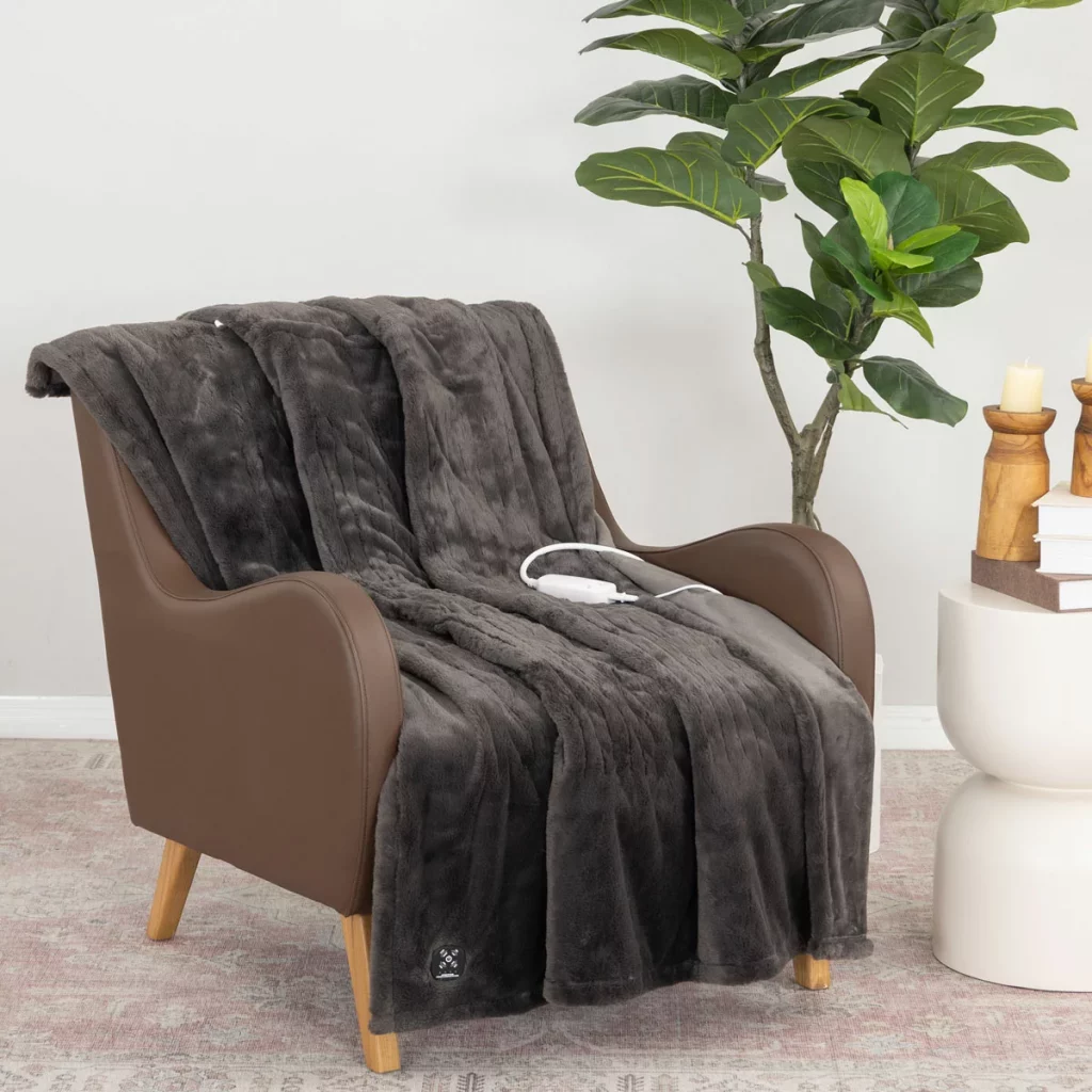 Berkshire Luxe Faux Fur Heated Throw in Grey