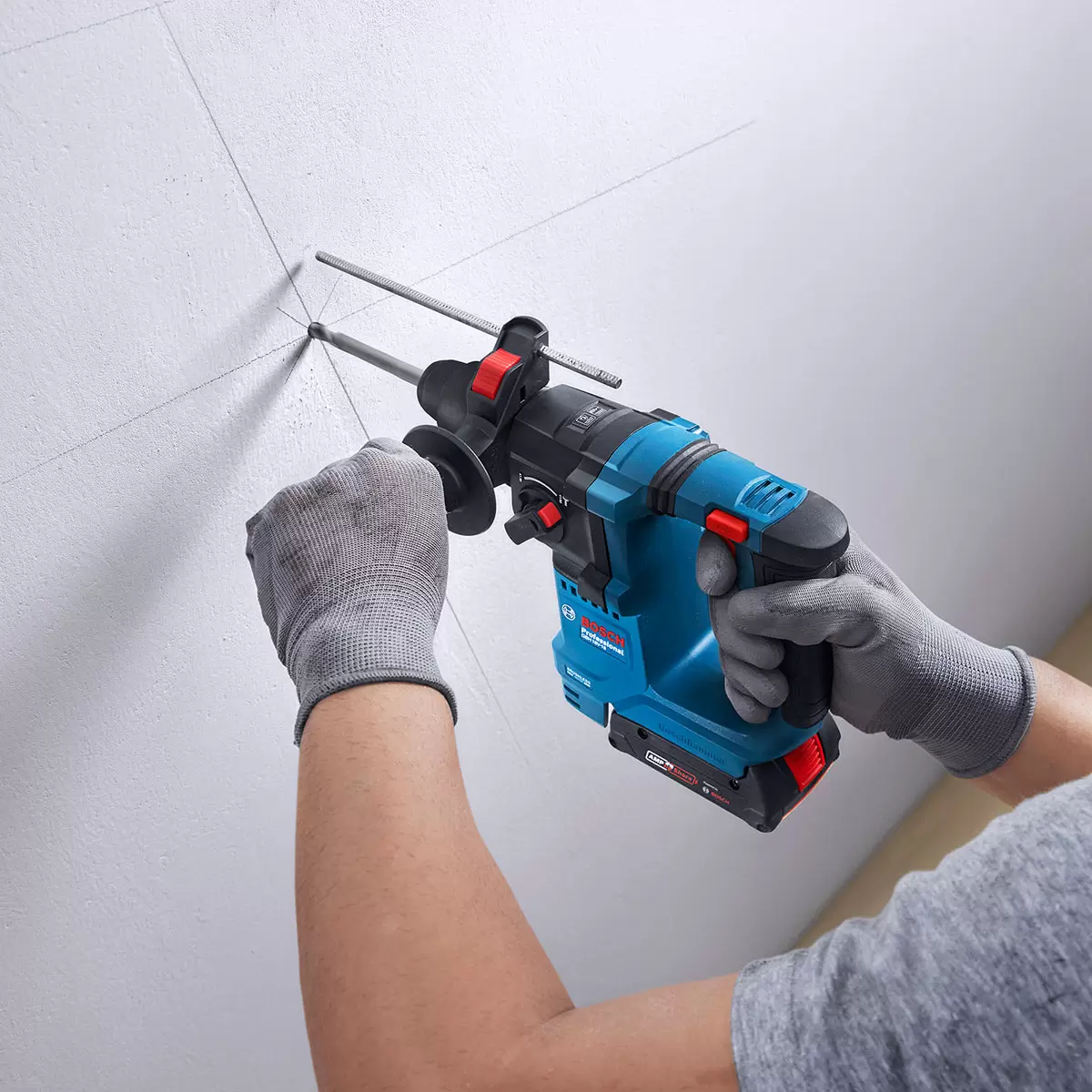 Bosch Professional Hammer Drill Kit Model SDS-Plus GBH 18V-18