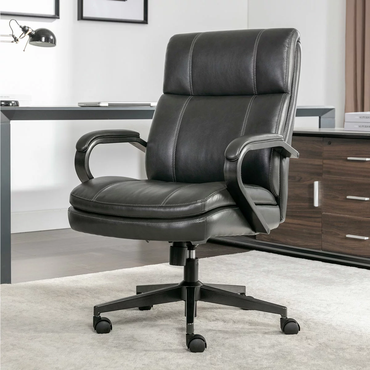 True Innovations Mid Back Managers Chair