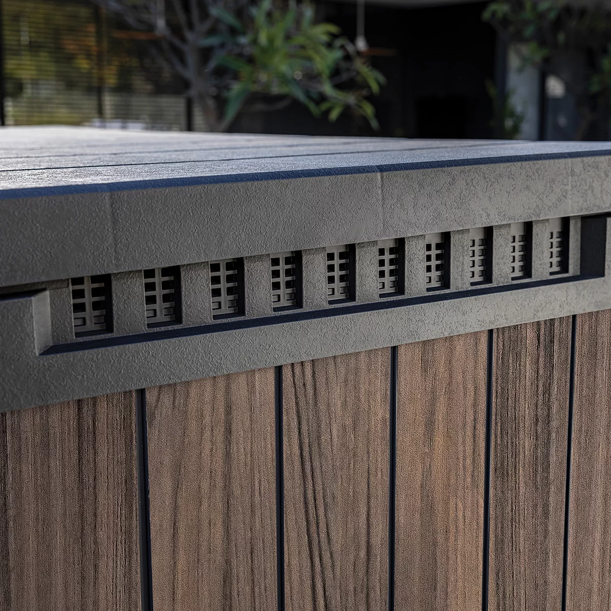 Keter Rosewood 1150 Litre Horizontal Storage Shed - Image 3