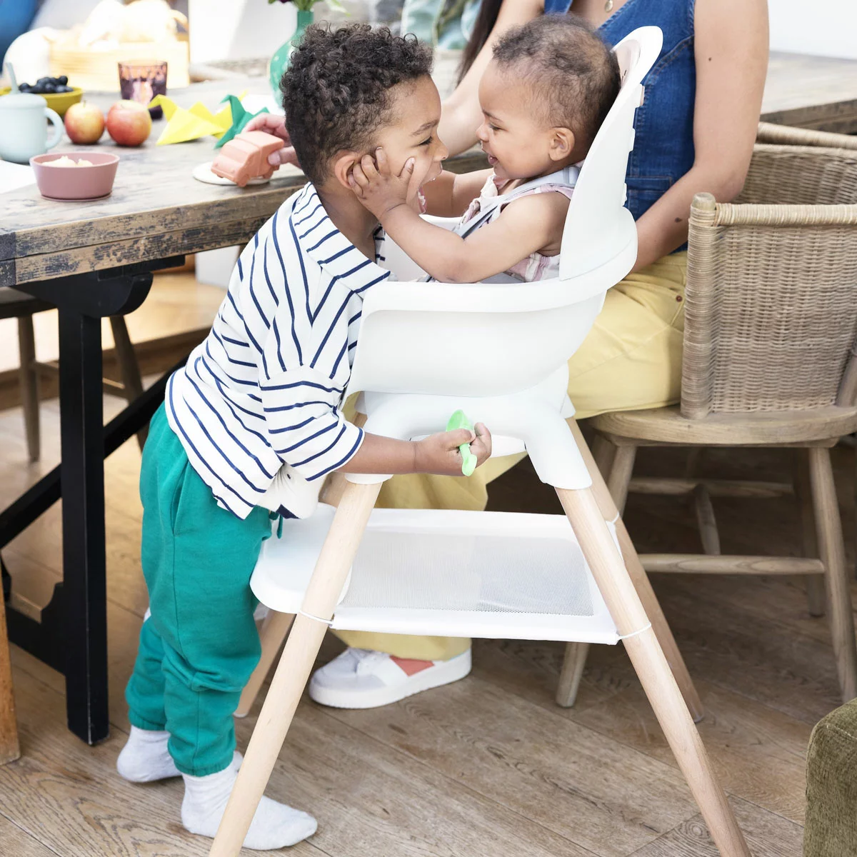 Joie Chestnut 9-in-1 Multi-Mode Highchair - Image 6