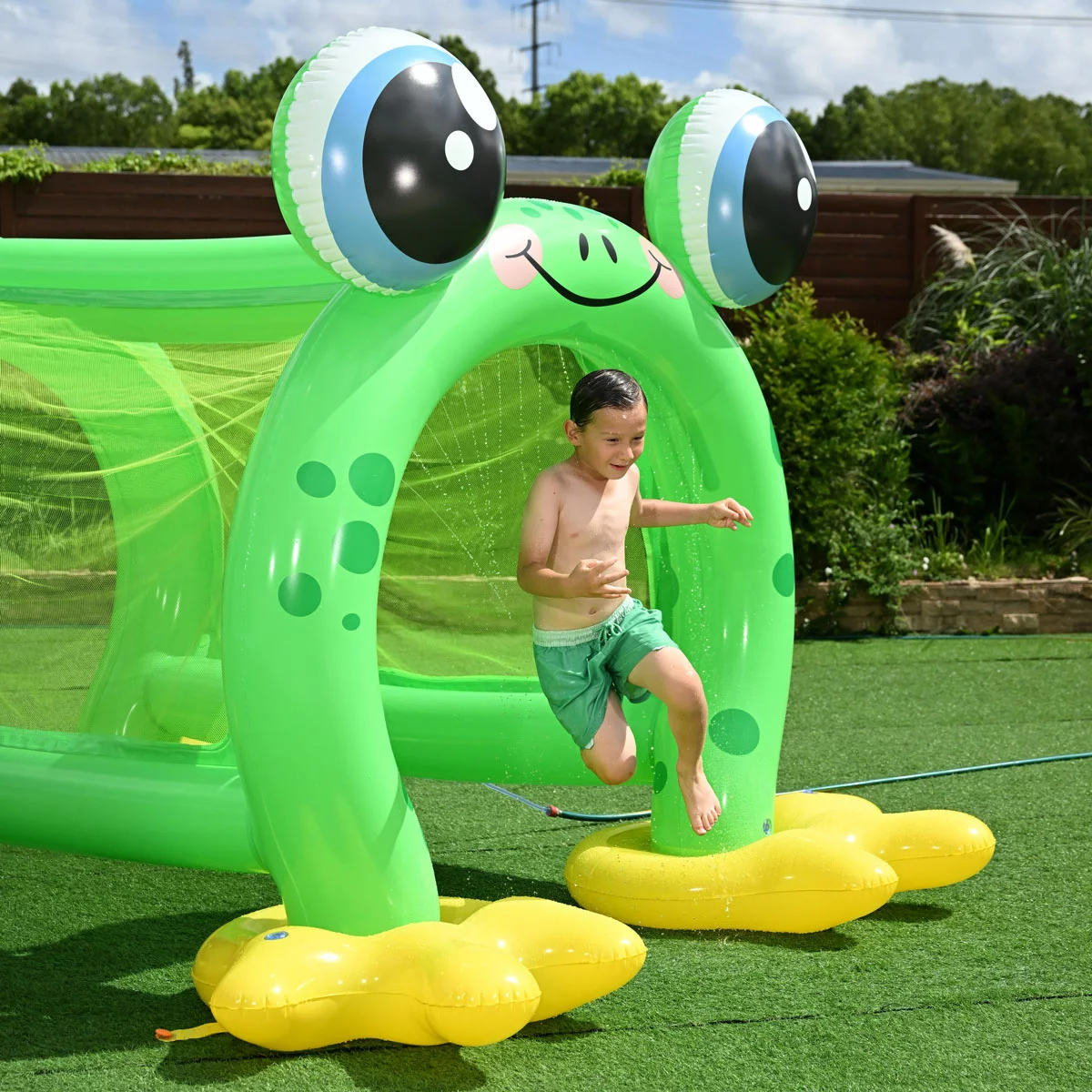 Bestway H2OGO Froggy Fun Inflatable Sprinkler Tunnel - Image 2