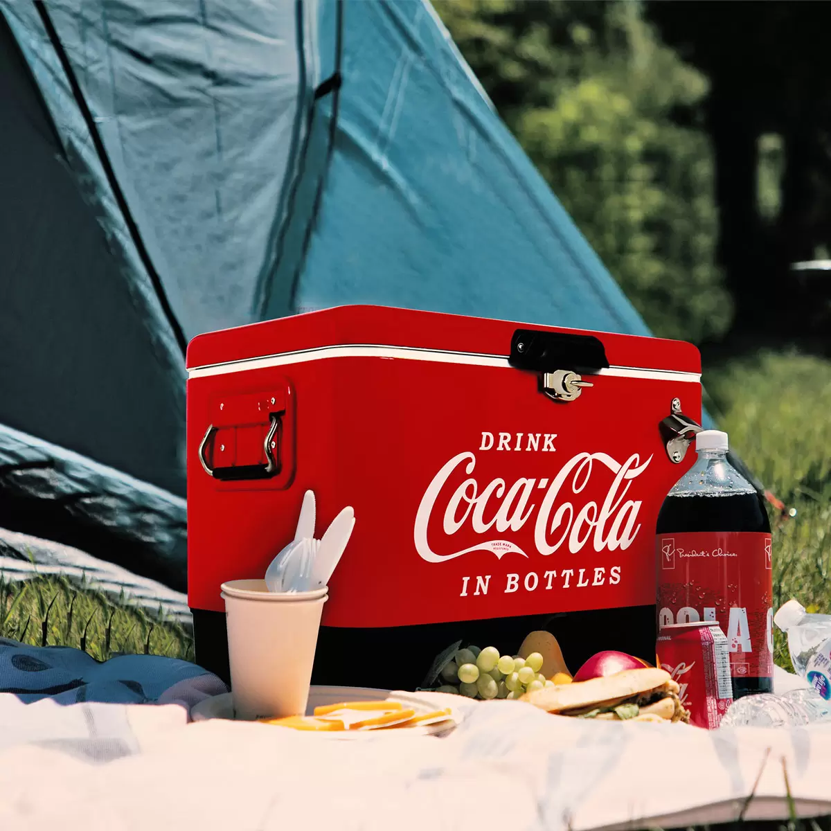 Coca-Cola 51L Stainless Steel Ice Chest with Bottle Opener 85 Can - Image 5