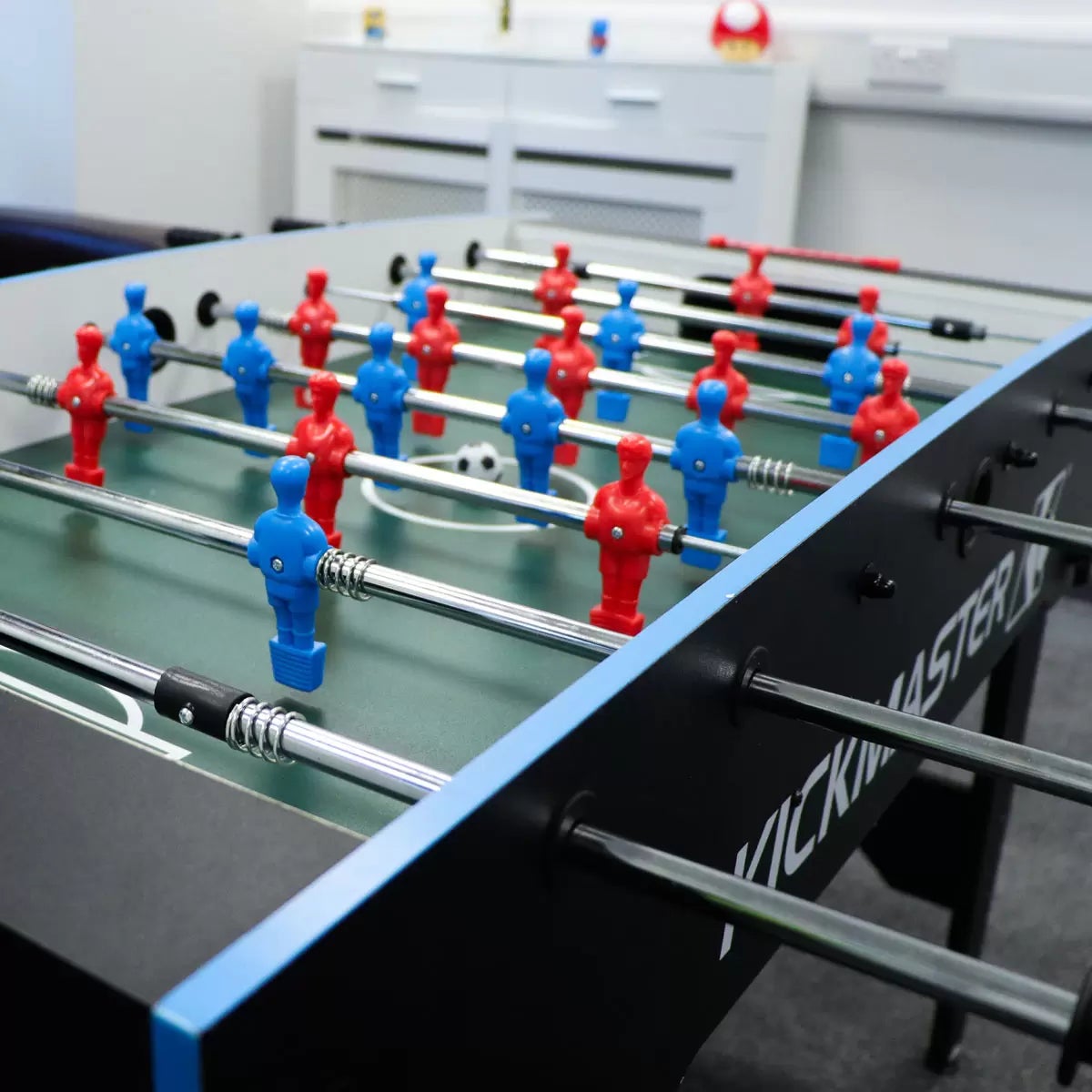 Kickmaster 4ft Quick Fold Football Table - Image 7
