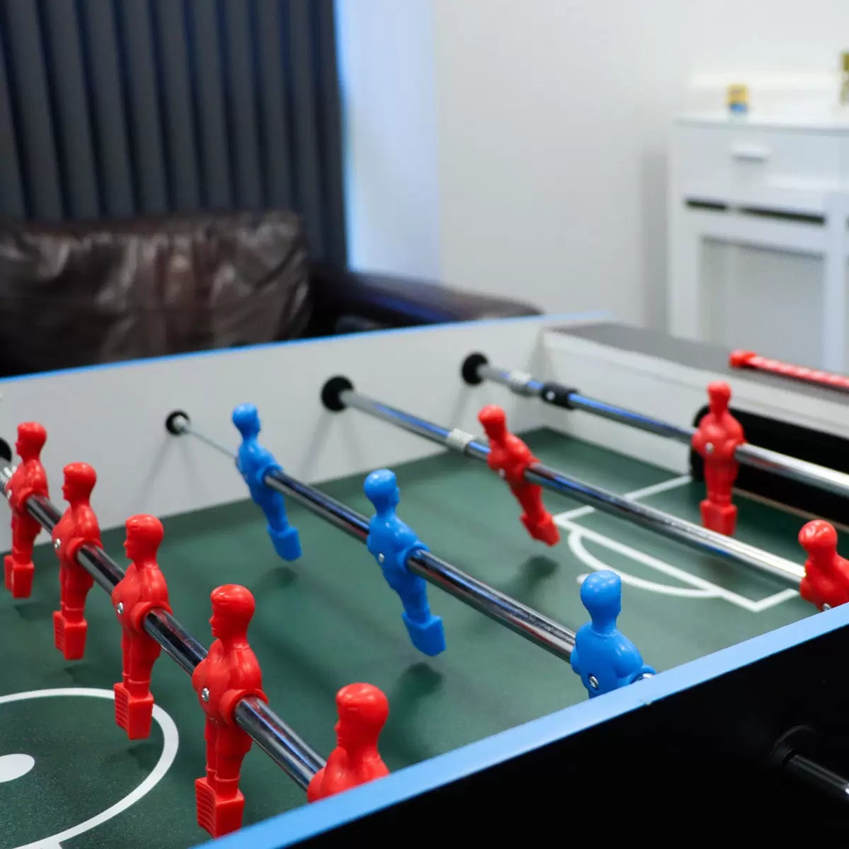 Kickmaster 4ft Quick Fold Football Table - Image 4