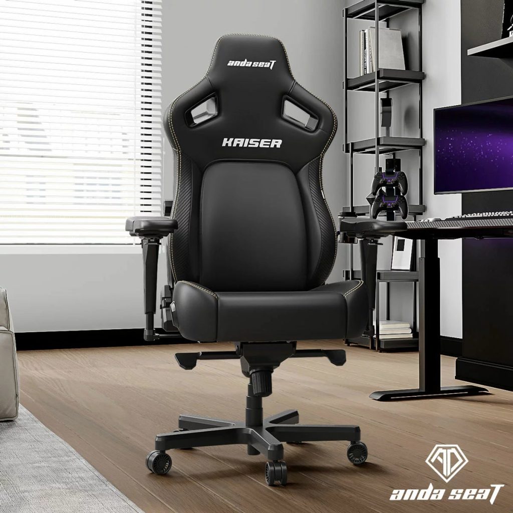 anda seaT Kaiser Series 4 Large Gaming Chair in Black