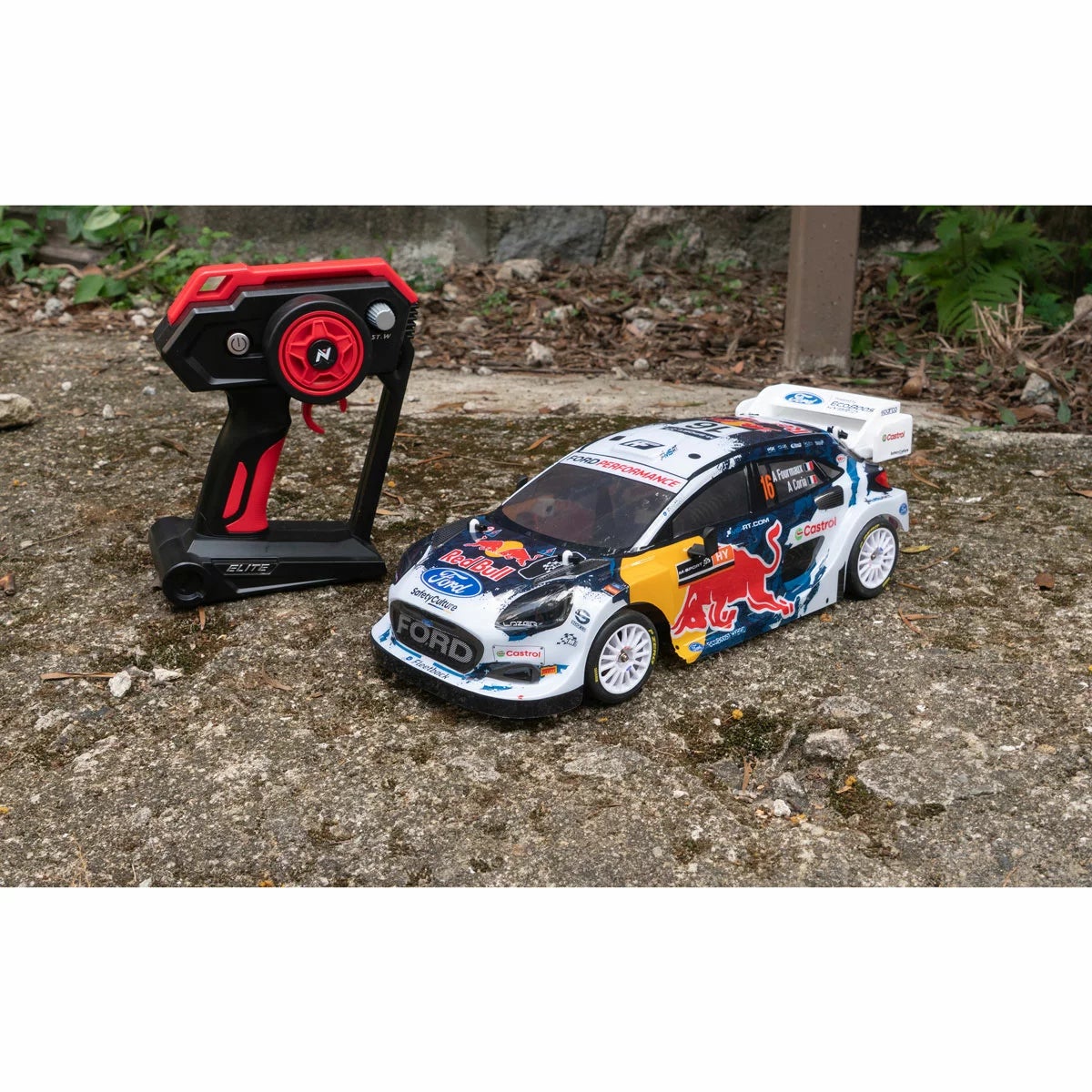Nikko Toys Elite Red Bull Race Remote Control Car in White 1:14 - Image 3